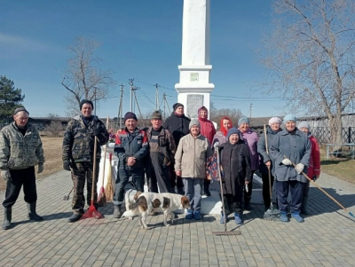 Трудовой десант в Малоскарединском сельском поселении