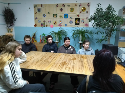 В Валгинском клубе прошла важная беседа «Осторожно, весенний паводок»! 🌧