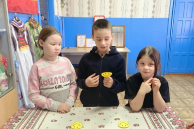 В Ангарском сельском клубе прошла игровая программа для детей.