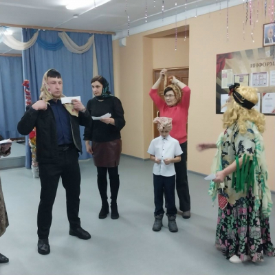 «Новый год в кругу друзей»