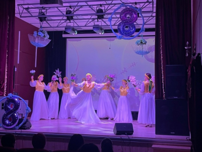 «Женщина — восьмое чудо света»